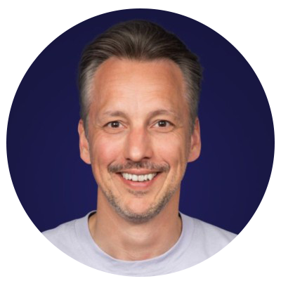 {{ picture_of_text }} {{ content.blog_author.display_name }}